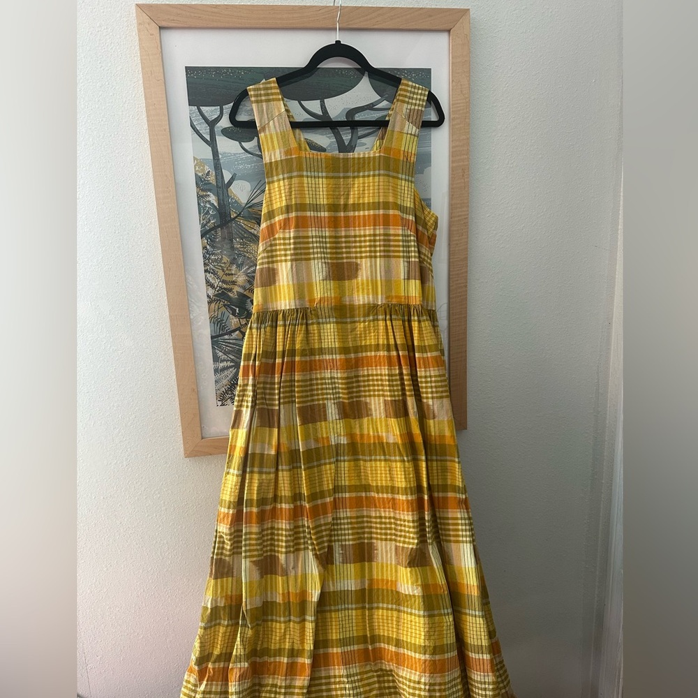 Toast dress